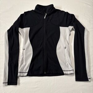 Vintage Lululemon Athletica Black and White Sweatshirt